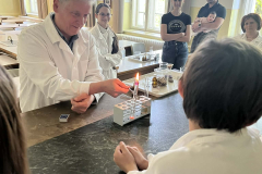 2ff707a7-791b-4af2-ac8c-8172cd421061