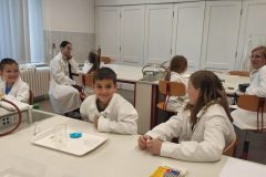 4f293119-6d43-4c30-b887-4d3e219f2872