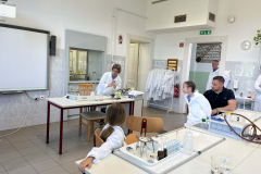 7a89ec09-8c68-4774-87af-754a3837ca97