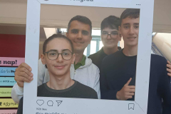 562483925_736165709451322_2454249475474497569_n